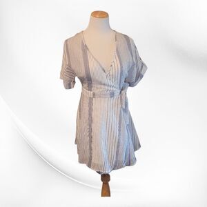 Sienna Sky White Blue Stripe Short Sleeve Wrap Dress Women's XS